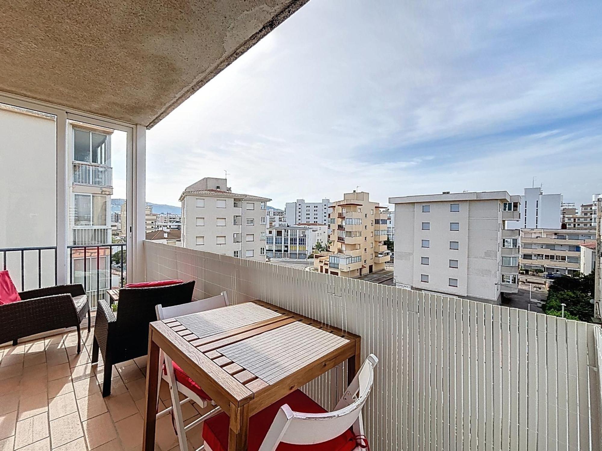 Sol Y Playa 4 1 Piso Muy Bonito Y Reformado Apartman Roses Kültér fotó