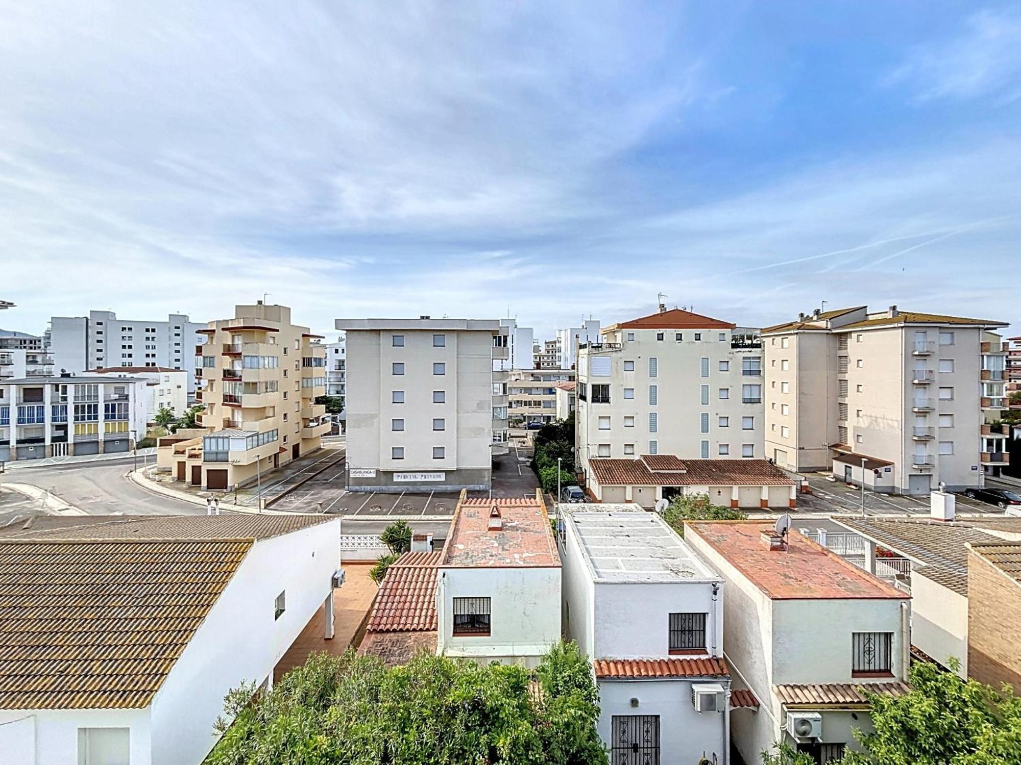 Sol Y Playa 4 1 Piso Muy Bonito Y Reformado Apartman Roses Kültér fotó